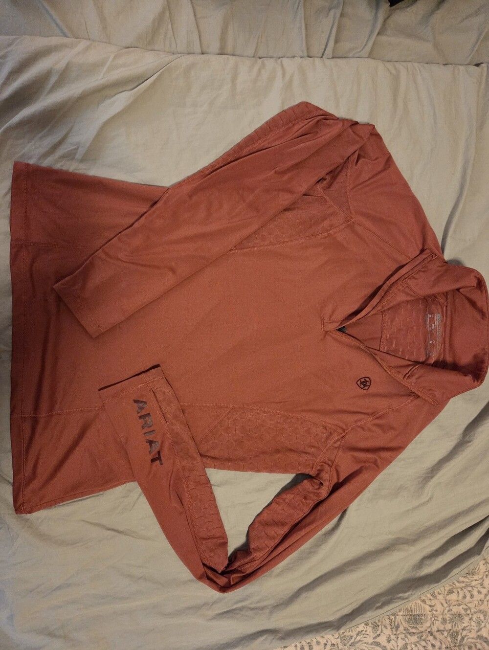 Ariat Women's Rust Red Lightweight Hoodie Shirt Jacket